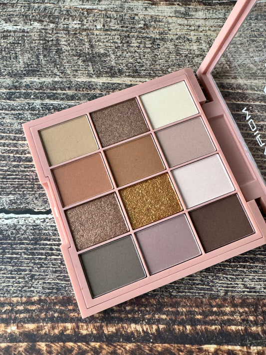 Paleta Among the stars Moira Beauty