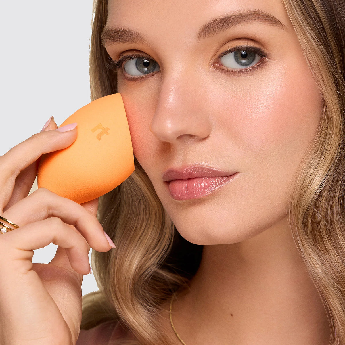 Esponja Miracle Complexion Real Techniques