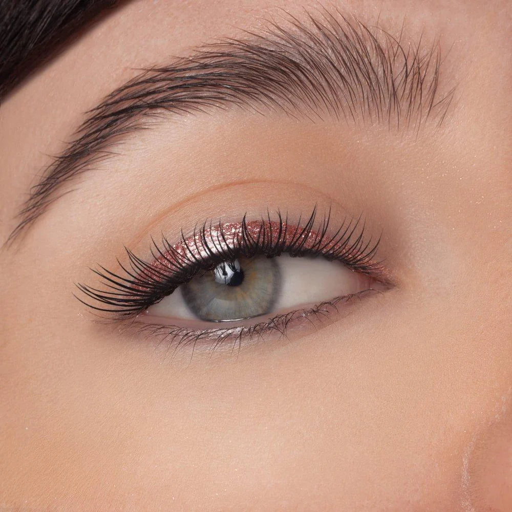 Gliterally Perfect Hourglass Beauty Creations