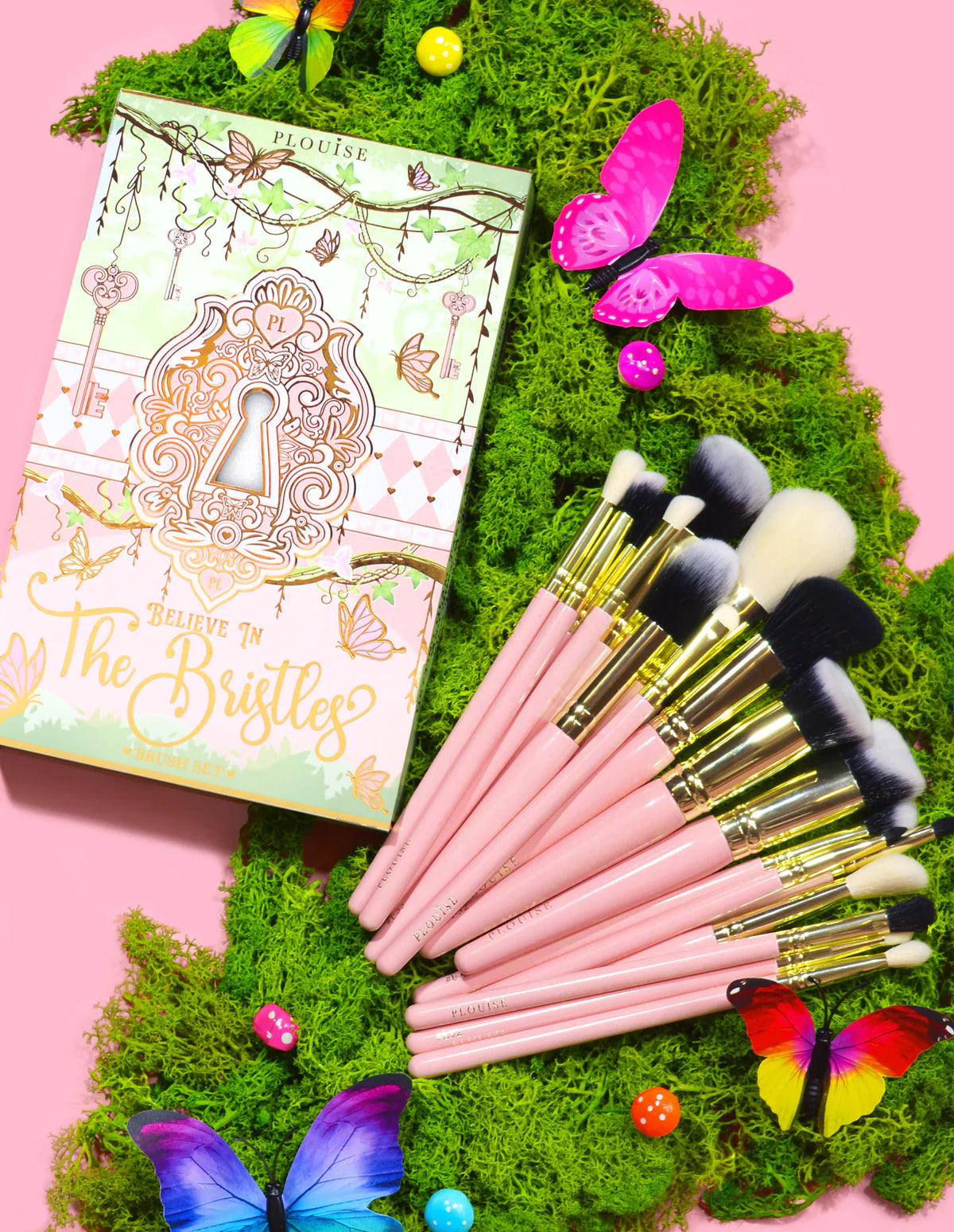 Set brochas Believe in the Bristles P.Louise