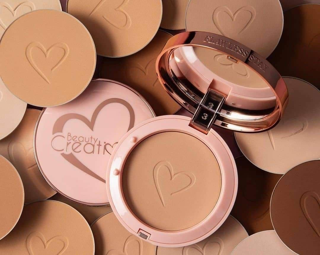 Flawless Stay Polvo compacto Beauty Creations