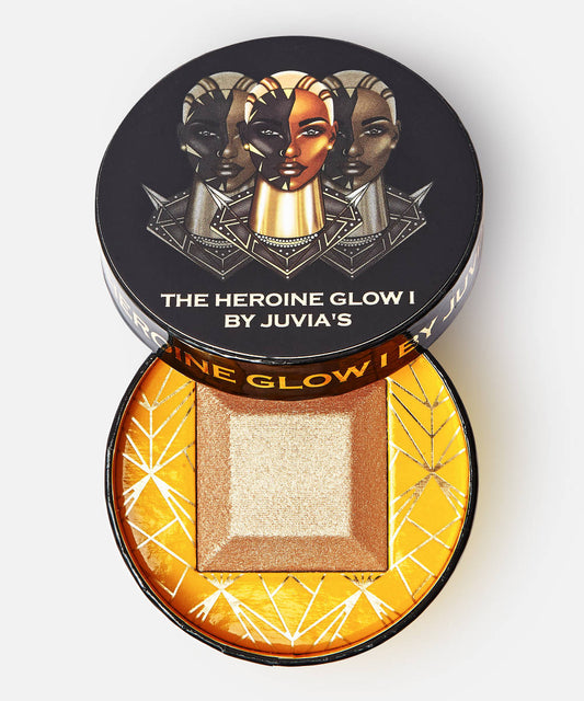 The heroine Glow l by Juvias